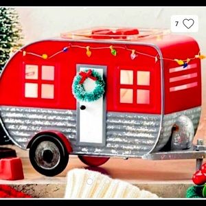 NIB Scentsy Christmas Camper